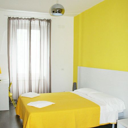 Smart Rooms Trieste Bagian luar foto